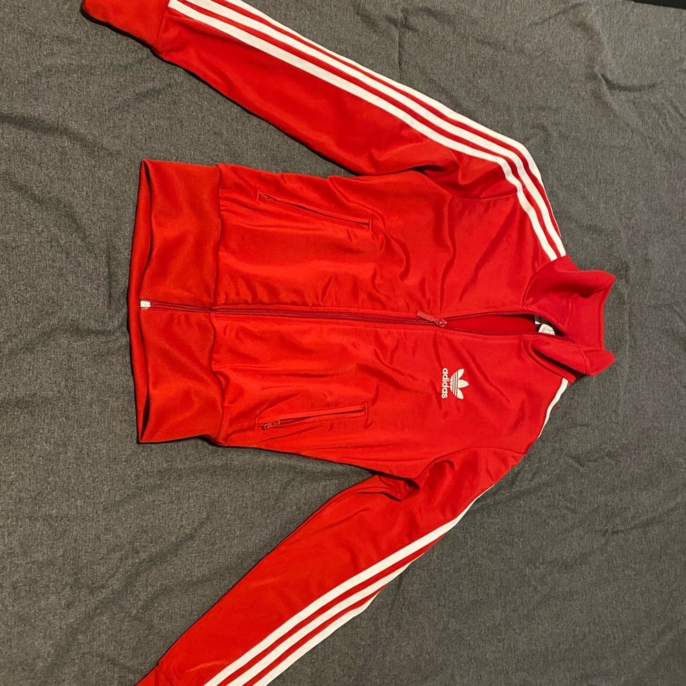 ❤️Adidas red pullover❤️